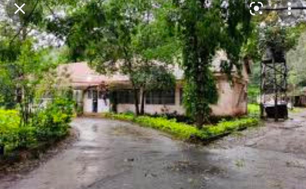 P W D पाचगणीतील शासकीय विश्राम ग्रह रेस्ट हाऊस बनत चालंय गोंजारी यांच्या आशीर्वादाने पर्यटकांचा छप्री पणाचा अड्डा