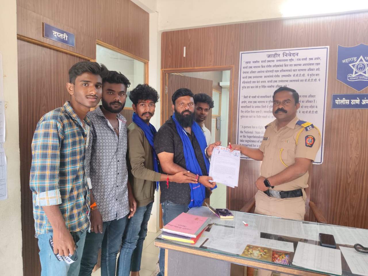 सातारा येथे हूलडखोर तरुणांकडून मिरवणुकीमध्ये अश्लील चाळे वाढले ऑल इंडिया पॅंथर सेना जिल्हाध्यक्ष आदित्य गायकवाड यांची सातारा शहर पोलिसांकडे कारवाईची मागणी.