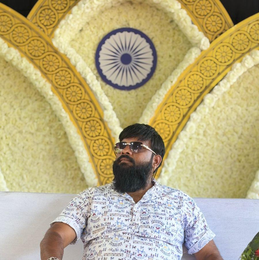 मला जन्म देणारा बाप जरी वेगळा असला तरी मला समानतेचा अधिकार देऊन अन्यायाविरुद्ध लढण्याचे अधिकार प्रधान करणारा माझा दुसरा बाप डॉक्टर बाबासाहेब आंबेडकर आहे पॅंथर सेना जिल्हाध्यक्ष आदित्य भाऊ गायकवाड सातार्यात 135 सहाव्या जयंतीची जोरदार तयारी.